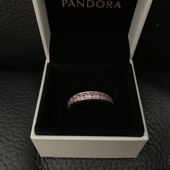 New Pandora CZ Infinity retired ring - Picture 3 of 4